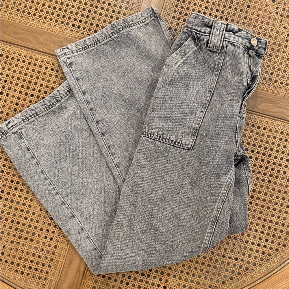 KanCan Gray Flare Women's Jeans